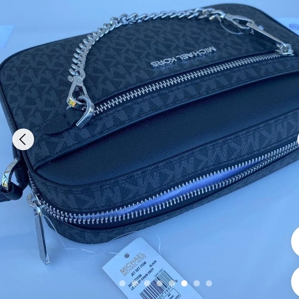 Michael Kors Jet Set Large East West Signature Leather Crossbody
Handbag - Picture 11 of 15